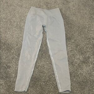 Alphalete Light Gray Leggings